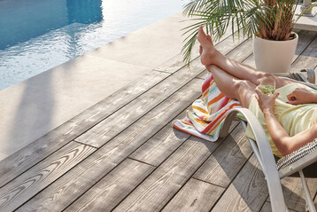 Gro�z�gig: GDM.MASSIMO planks verbinden die Optik von Holz mit der Robustheit von Beton.