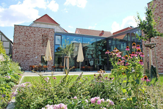 Auch Au�enanlagen-Projekte im Firmenumfeld k�nnen eingereicht werden.