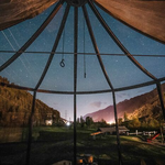 Romantischer Blick in die Sterne aus Hoklartherms Rondo.