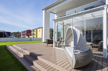 Komplettlsungen von Grad sind auch mit Terrassendielen aus Bioverbundsstoffen von UPM erhltlich